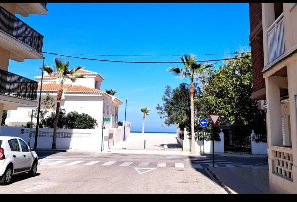 Amplio Piso Con Terraza A 50 M De Playa Miramarアパートメント エクステリア 写真